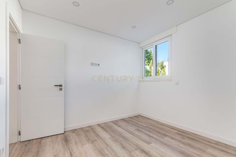 Villa i Amadora, Lisbon, Amadora - € 1.100.000 | Ref: C0483-01559 - foto 36