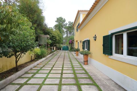Villa i Seixal, Setubal, Seixal - € 1.450.000 | Ref: C0379-00960 - foto 1