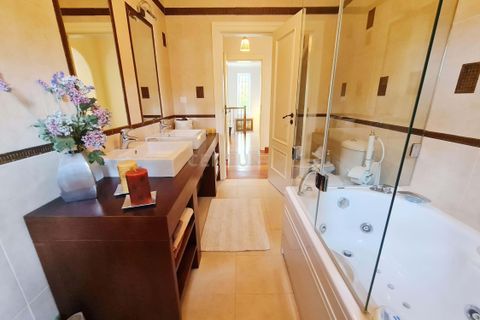 Villa i Seixal, Setubal, Seixal - € 1.450.000 | Ref: C0379-00960 - foto 36