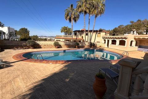 Villa i Santa Eulalia Del Rio, Ibiza - foto 2
