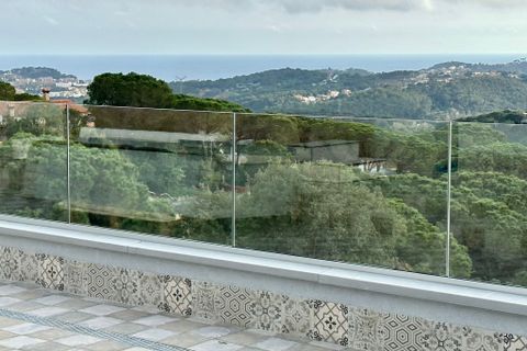 Villa i Lloret De Mar, Gerona, Lloret De Mar - € 869.500 | Ref: KBMN420 - foto 11
