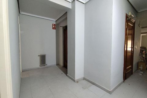 Erhvervsejendom i Logrono, La Rioja, Logrono - € 265.000 | Ref: EXP11738/8930 - foto 30