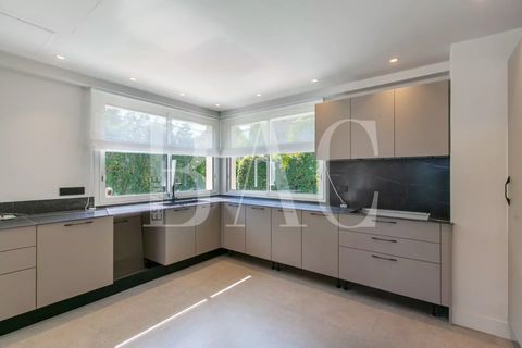 Villa i Antibes, Alpes-Maritimes, Antibes - € 3.990.000 | Ref: XP01787 - foto 17
