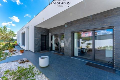 Villa i Mafra, Lisbon, Mafra - € 1.505.000 | Ref: KWPT-001715 - foto 3