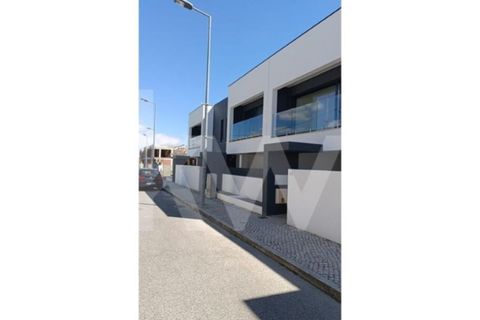 Villa i Costa da Caparica, Setubal, Costa da Caparica - € 545.000 | Ref: 1209-1721 - foto 3