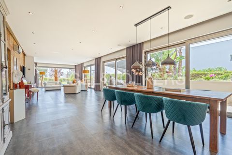 Villa i Ferragudo, Faro, Ferragudo - € 1.799.000 | Ref: W-0473ED - foto 2