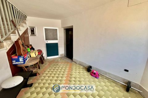 L'establiment comercial a Sant'Antimo, Naples, Sant'Antimo - € 400/mes | Ref: via mascagni - foto 5