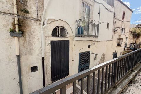 Villa a Monte Sant'Angelo, Foggia, Monte Sant'Angelo - € 20.000 | Ref: PIAZZA CLARISSE - foto 2