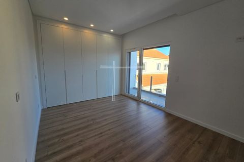 Byhus i Almada, Setubal, Almada - € 750.000 | Ref: 17214 - foto 39