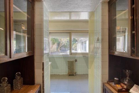 Villa a Belas, Lisbon, Belas - € 2.800.000 | Ref: KWPT-022596 - foto 5