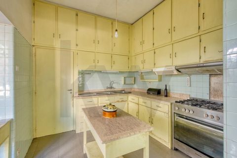 Villa a Belas, Lisbon, Belas - € 2.800.000 | Ref: KWPT-022596 - foto 6