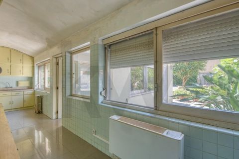 Villa a Belas, Lisbon, Belas - € 2.800.000 | Ref: KWPT-022596 - foto 7