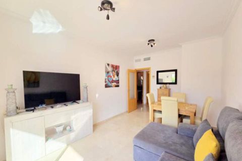 Lejlighed i Estepona, Malaga, Estepona - € 262.000 | Ref: R5199280 - foto 9