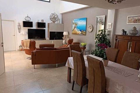 Villa i Daya Nueva, Alicante, Daya Nueva - € 373.200 | Ref: MLSC6567659 - foto 4