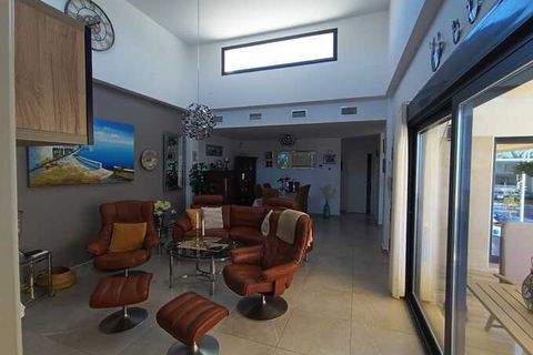 Villa i Daya Nueva, Alicante, Daya Nueva - € 373.200 | Ref: MLSC6567659 - foto 5
