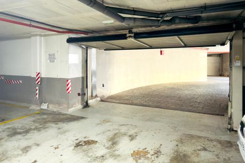 Garage i Palma De Mallorca, Mallorca, Palma De Mallorca - € 39.000 | Ref: FALC-JeGe-76189 - foto 2
