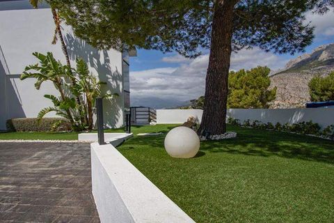 Villa i Altea, Alicante, Altea - € 2 700 000 | Ref: LUX5509 - foto 19