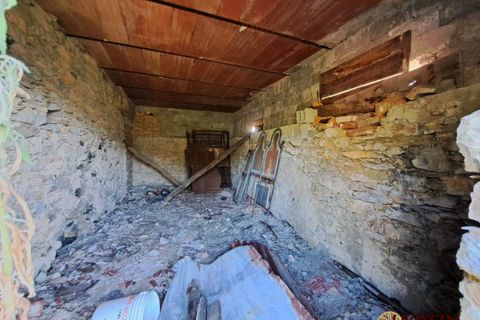 Landejendom i Mulazzo, Massa and Carrara, Mulazzo - € 30.000 | Ref: A326 - foto 10