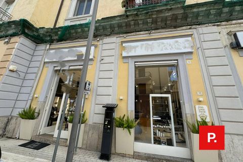 Erhvervsejendom i Caserta, Caserta, Caserta - € 475.000 | Ref: kA9259 - foto 12