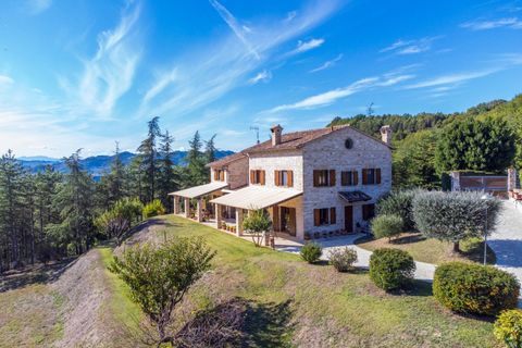 Landejendom i Fermignano, Pesaro and Urbino, Fermignano - € 1.190.000 | Ref: CBI160-2553-142 - foto 2