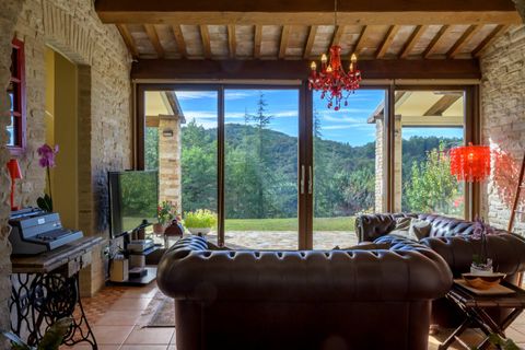Landejendom i Fermignano, Pesaro and Urbino, Fermignano - € 1.190.000 | Ref: CBI160-2553-142 - foto 8