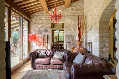 Landejendom i Fermignano, Pesaro and Urbino, Fermignano - € 1.190.000 | Ref: CBI160-2553-142 - foto 9