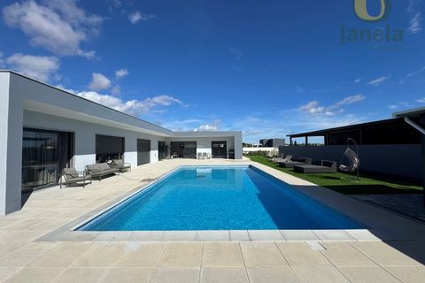 Villa a Quelfes, Faro, Quelfes - € 990.000 | Ref: MO14102 - foto 10