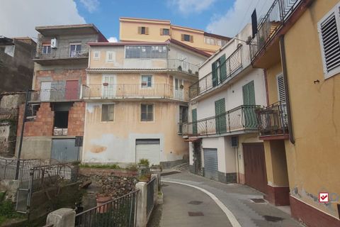 Penthouse i Messina, Messina, Messina - € 200.000 | Ref: 2VS023 - foto 1