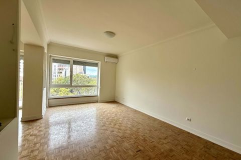 Apartament a Lisbon, Lisbon, Lisbon - € 4.400/mes | Ref: CB01-0736 - foto 29