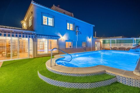 Villa a Torrevieja, Alicante, Torrevieja - € 645.000 | Ref: AC18-2640/11012 - foto 6