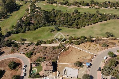Helårsgrund i Estepona, Malaga, Estepona - € 350.000 | Ref: EST63934 - foto 17