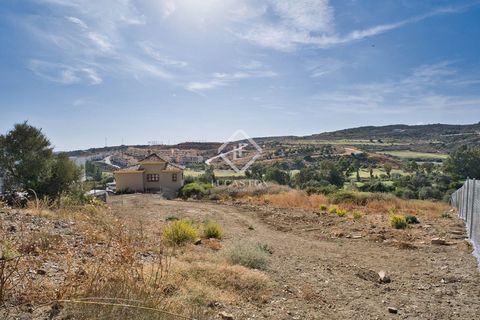 Helårsgrund i Estepona, Malaga, Estepona - € 350.000 | Ref: EST63934 - foto 25