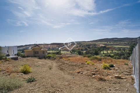 Helårsgrund i Estepona, Malaga, Estepona - € 350.000 | Ref: EST63934 - foto 26
