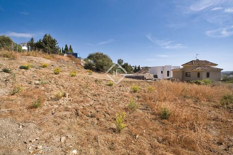 Helårsgrund i Estepona, Malaga, Estepona - € 350.000 | Ref: EST63934 - foto 30