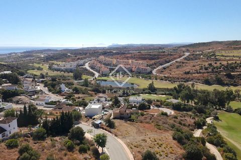 Helårsgrund i Estepona, Malaga, Estepona - € 350.000 | Ref: EST63934 - foto 23