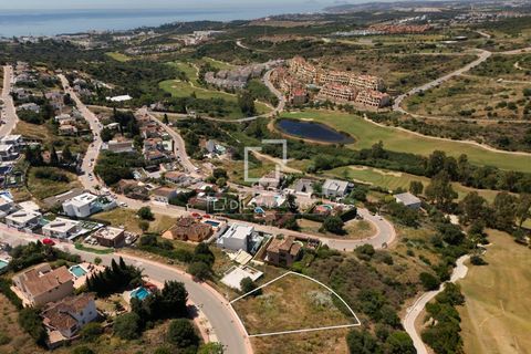 Helårsgrund i Estepona, Malaga, Estepona - € 350.000 | Ref: EST63934 - foto 4