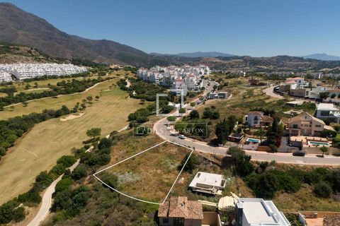 Helårsgrund i Estepona, Malaga, Estepona - € 350.000 | Ref: EST63934 - foto 9