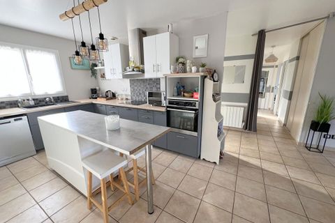 Villa a La Bazoge, Sarthe, La Bazoge - € 218.400 | Ref: 425852GUM - foto 5