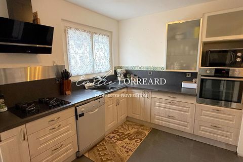 Villa a Mulsanne, Sarthe, Mulsanne - € 169.000 | Ref: 425634RRN - foto 4