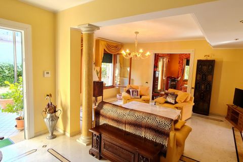 Villa a Abano Terme, Padua, Abano Terme - € 423.000 | Ref: 512 - foto 9