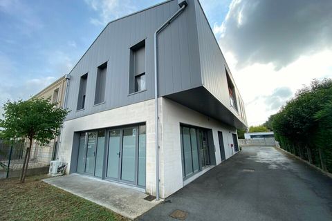 Erhvervsejendom i Merignac, Gironde, Merignac - € 185.000 | Ref: 33_0768-MD - foto 1