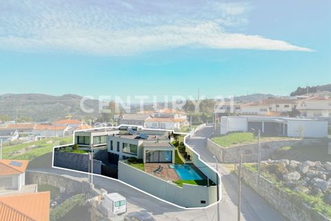 Villa i Guimaraes, Braga, Guimaraes - € 649.000 | Ref: C0256-02940 - foto 30