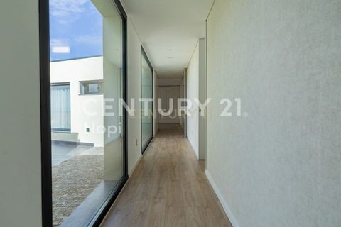 Villa i Guimaraes, Braga, Guimaraes - € 649.000 | Ref: C0256-02940 - foto 9