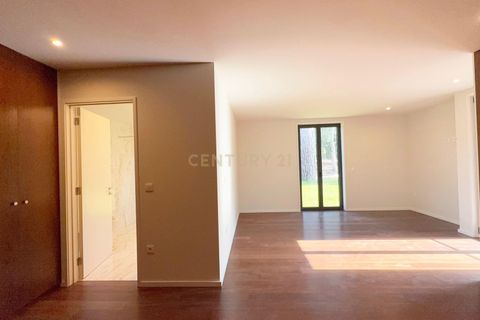 Villa i Pedroso, Porto, Pedroso - € 1.150.000 | Ref: C0406-02430 - foto 32