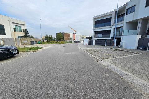 Helårsgrund i Rio Tinto, Porto, Rio Tinto - € 130.000 | Ref: TRZ_LG_826 - foto 5