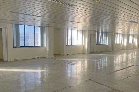 Erhvervsejendom i Sacavem, Lisbon, Sacavem - € 460.200 | Ref: 11_6A - foto 2