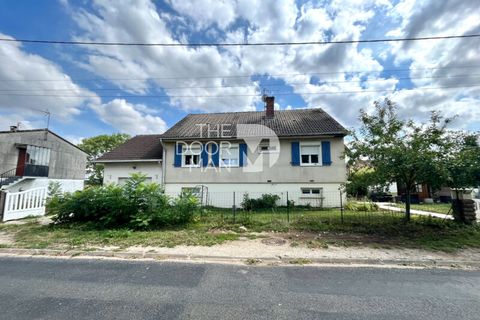 Villa i Chassigny, Haute-Marne, Chassigny - € 125.000 | Ref: 8727 - foto 1