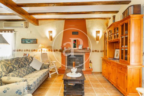 Villa a Utiel, Valencia, Utiel - € 240.000 | Ref: VV2506012 - foto 1