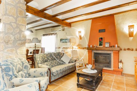 Villa a Utiel, Valencia, Utiel - € 240.000 | Ref: VV2506012 - foto 2