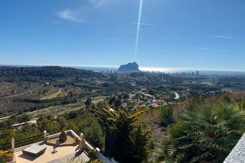 Villa a Calpe, Alicante, Calpe - € 1.050.000 | Ref: AG19MLSC8367530 - foto 2